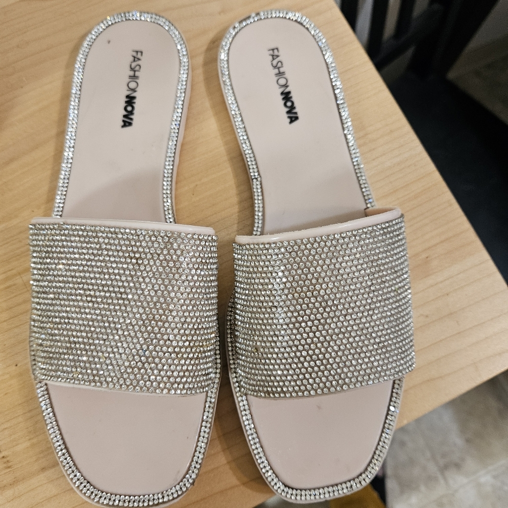 Fashion Nova Sparkly Women's Slide Sandals - Picture 3 of 5